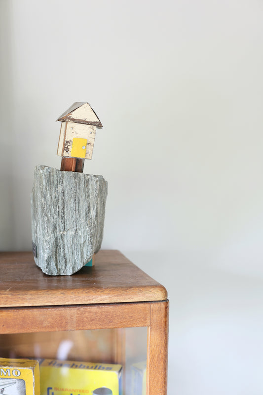 The Great Escape- The House With The Yellow Door